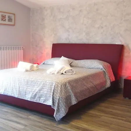 Domus In Viridi فندق مبيت وإفطار