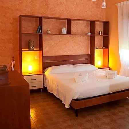 Bed & Breakfast Domus In Viridi 2*