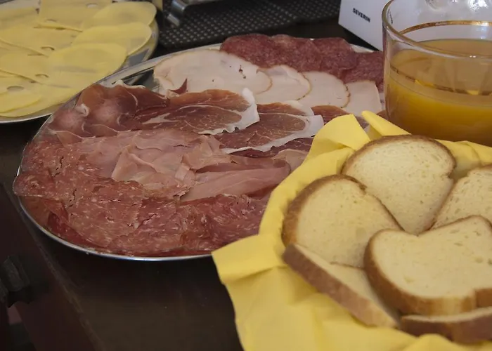 Nocleg ze śniadaniem Domus In Viridi 2*